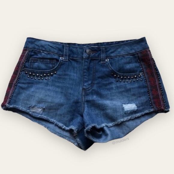 Mudd Distressed Blue Mid Rise Medium Wash Blue Denim Punk Jeans Shorts Size 9 - Picture 1 of 6